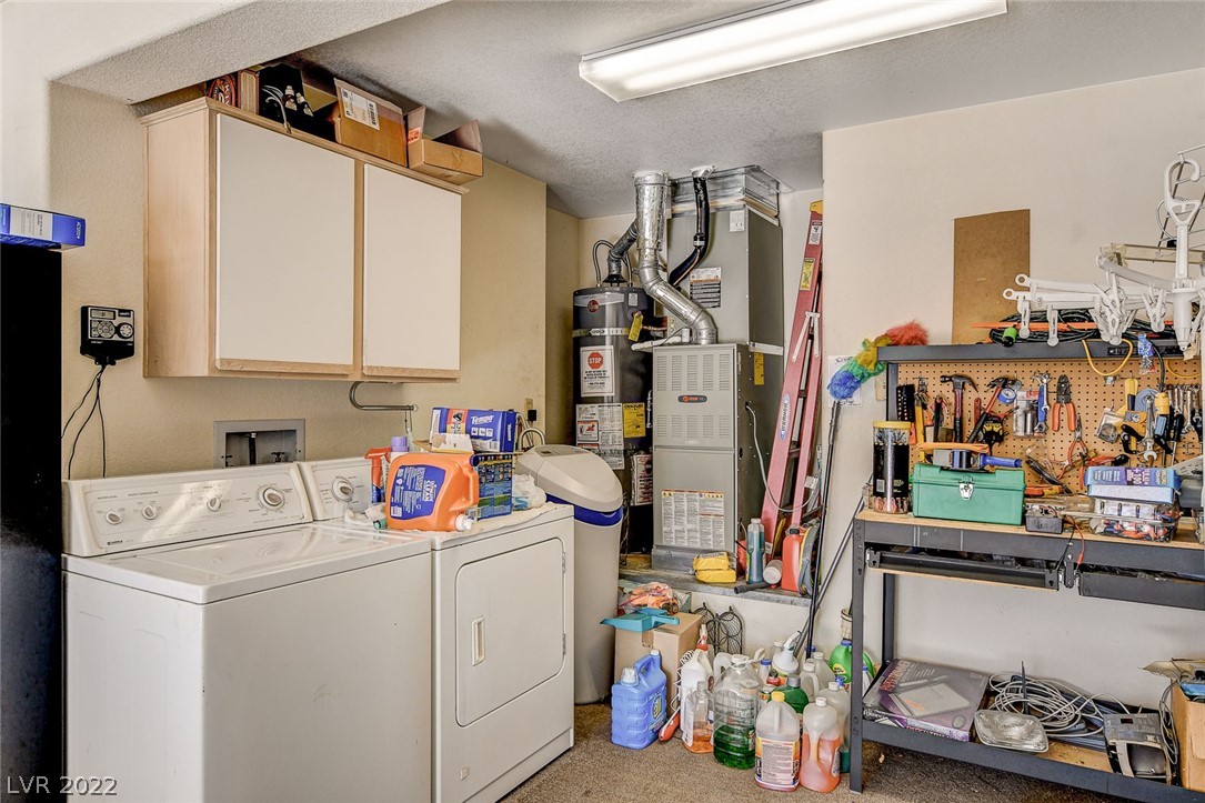 2436 Desert Butte Drive