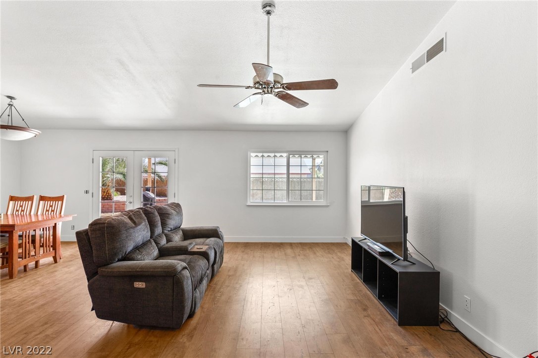 6427 Sparrow Lane