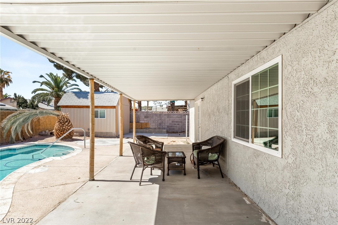 6427 Sparrow Lane