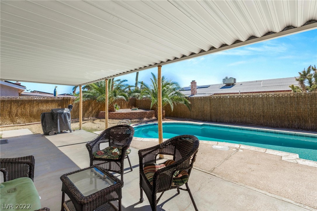 6427 Sparrow Lane