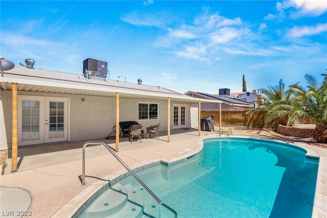 6427 Sparrow Lane