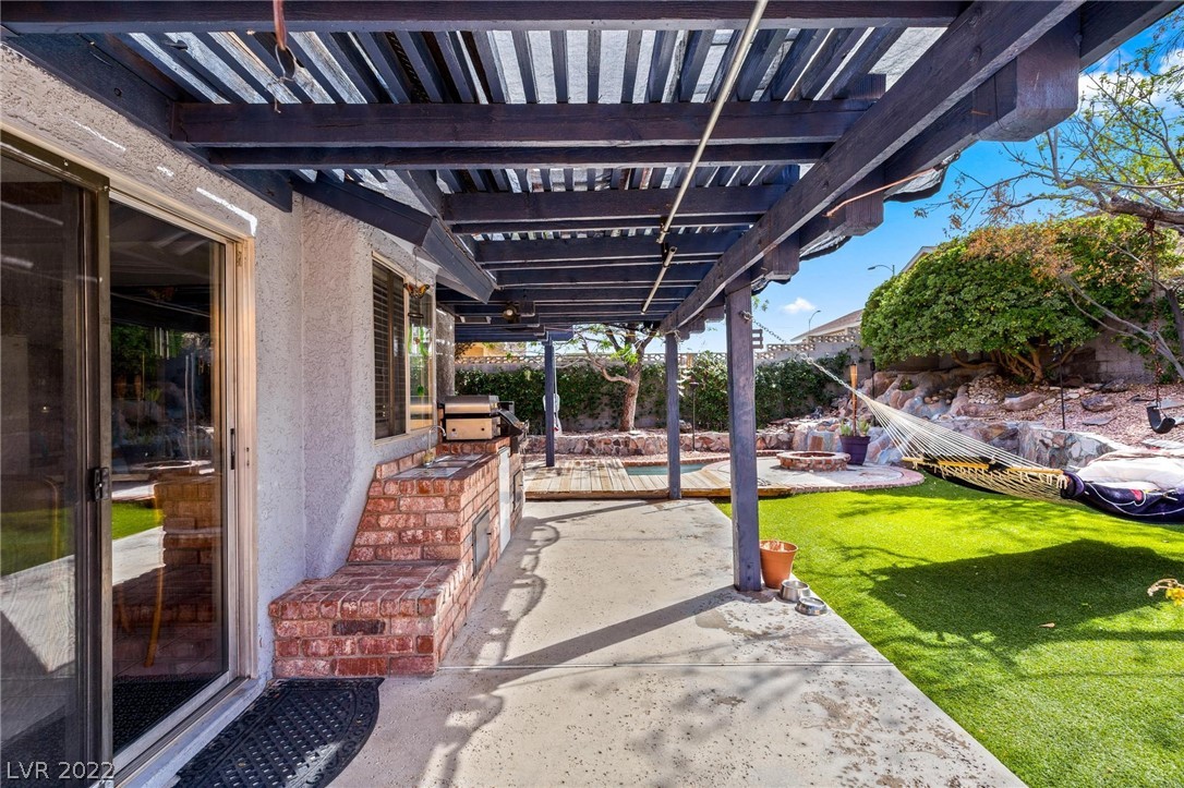 104 Rockmoss Street