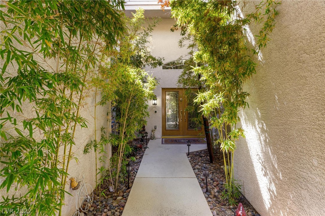 6527 Gilded Lantern Avenue
