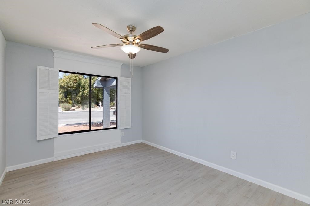 5052 Long View Drive