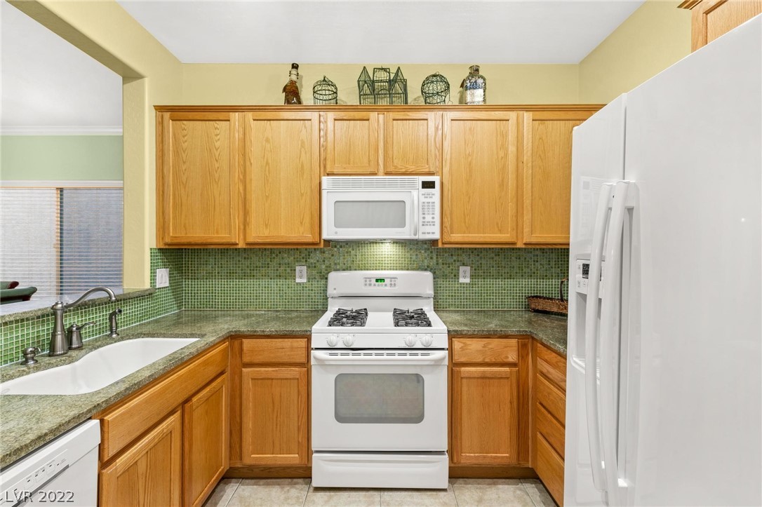 3017 Kingbird Drive