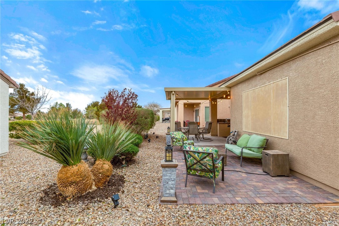 3017 Kingbird Drive