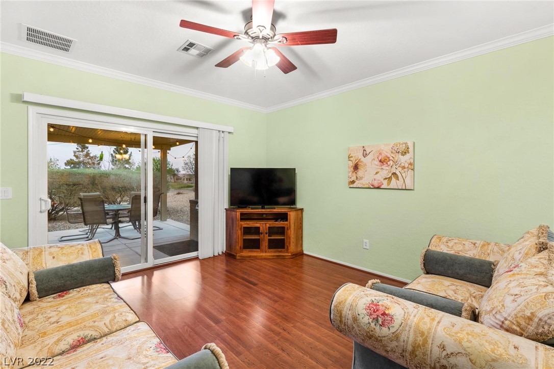 3017 Kingbird Drive