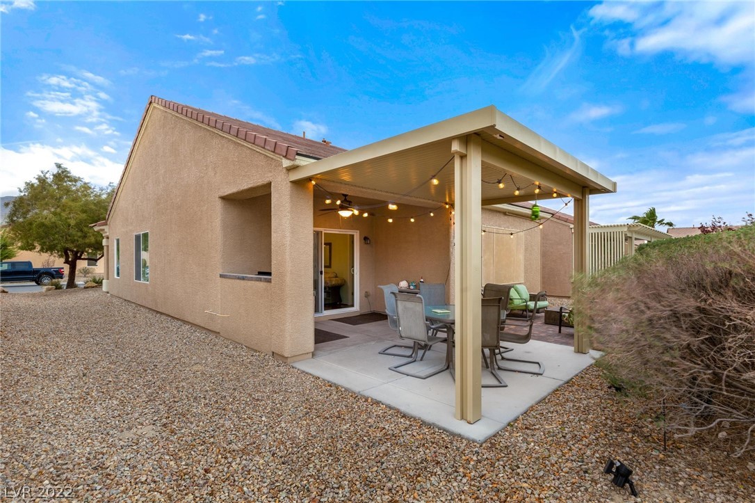 3017 Kingbird Drive