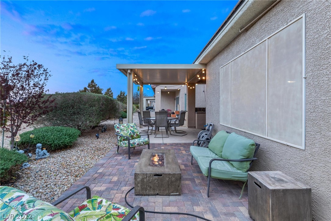 3017 Kingbird Drive