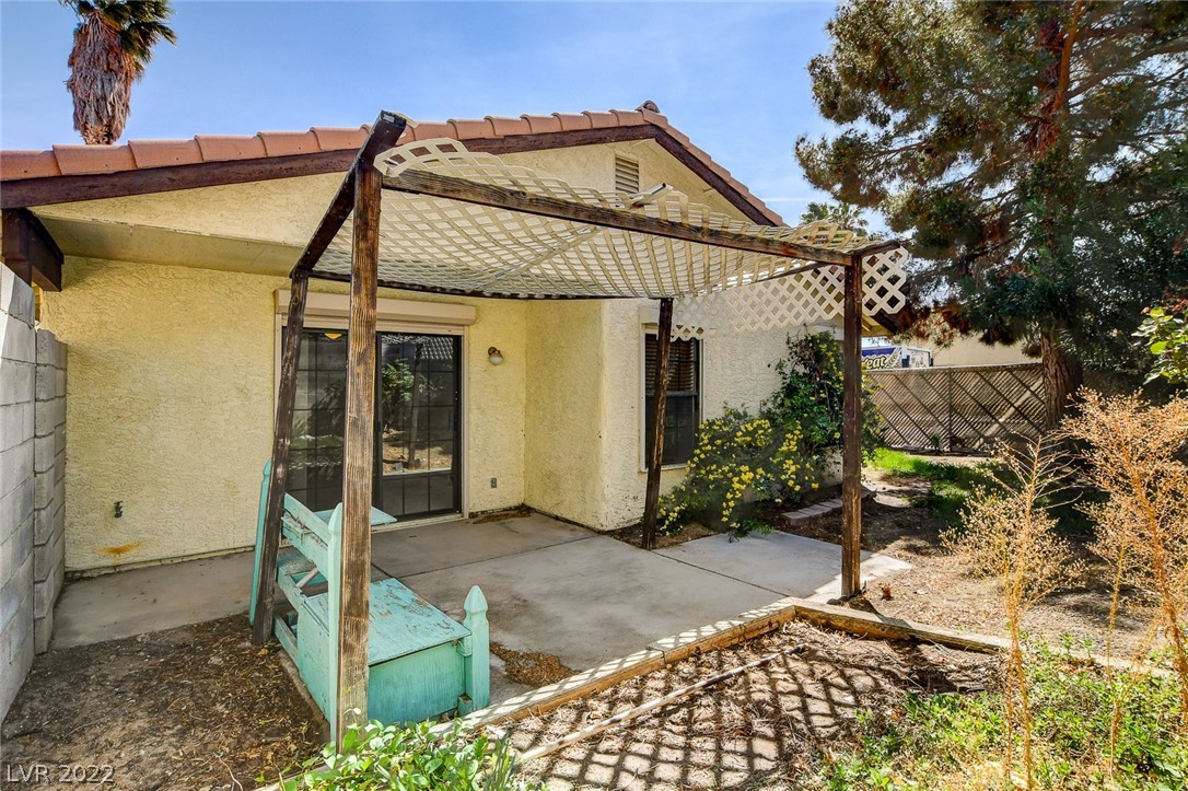 1801 Yellow Rose Street