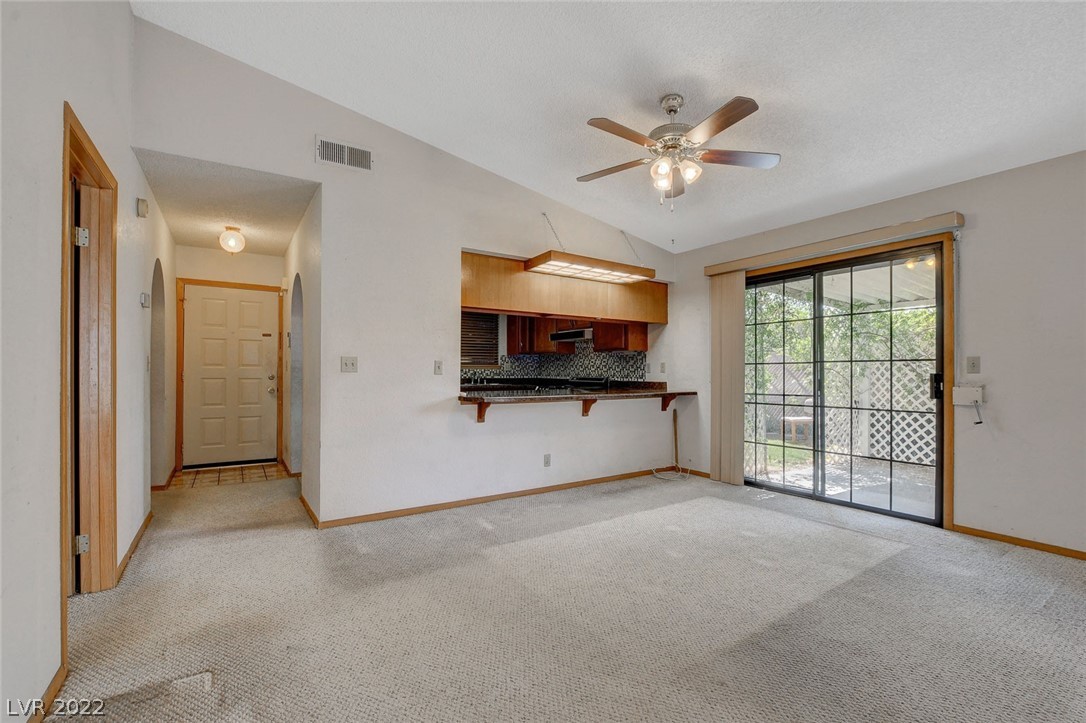 1801 Yellow Rose Street