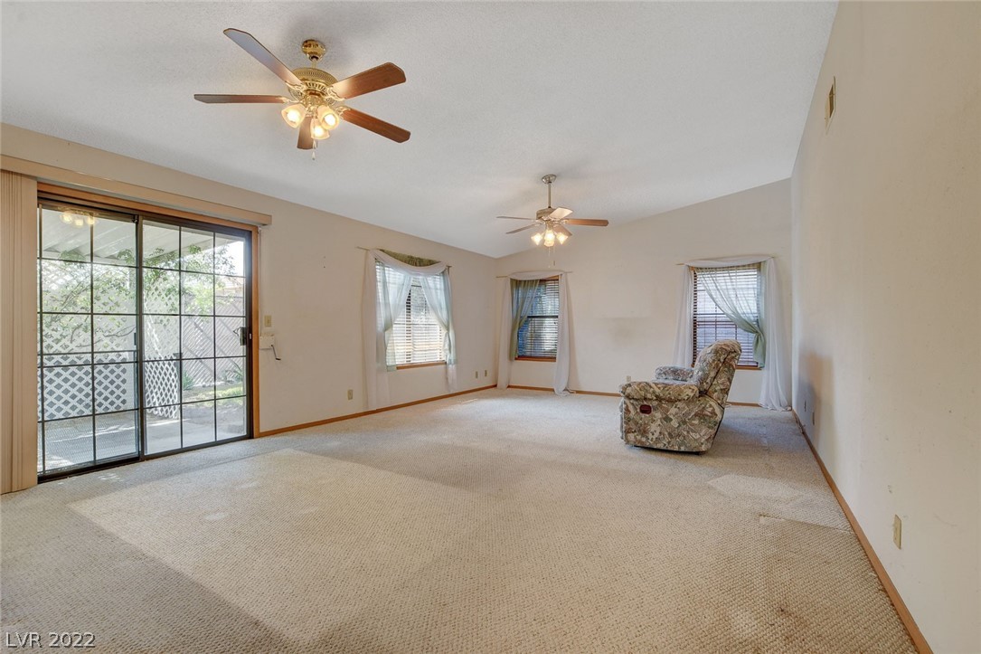 1801 Yellow Rose Street