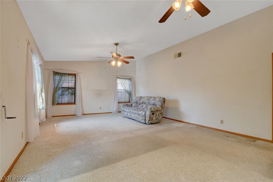 1801 Yellow Rose Street