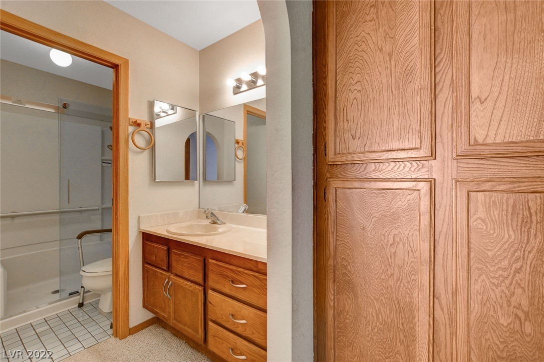 1801 Yellow Rose Street