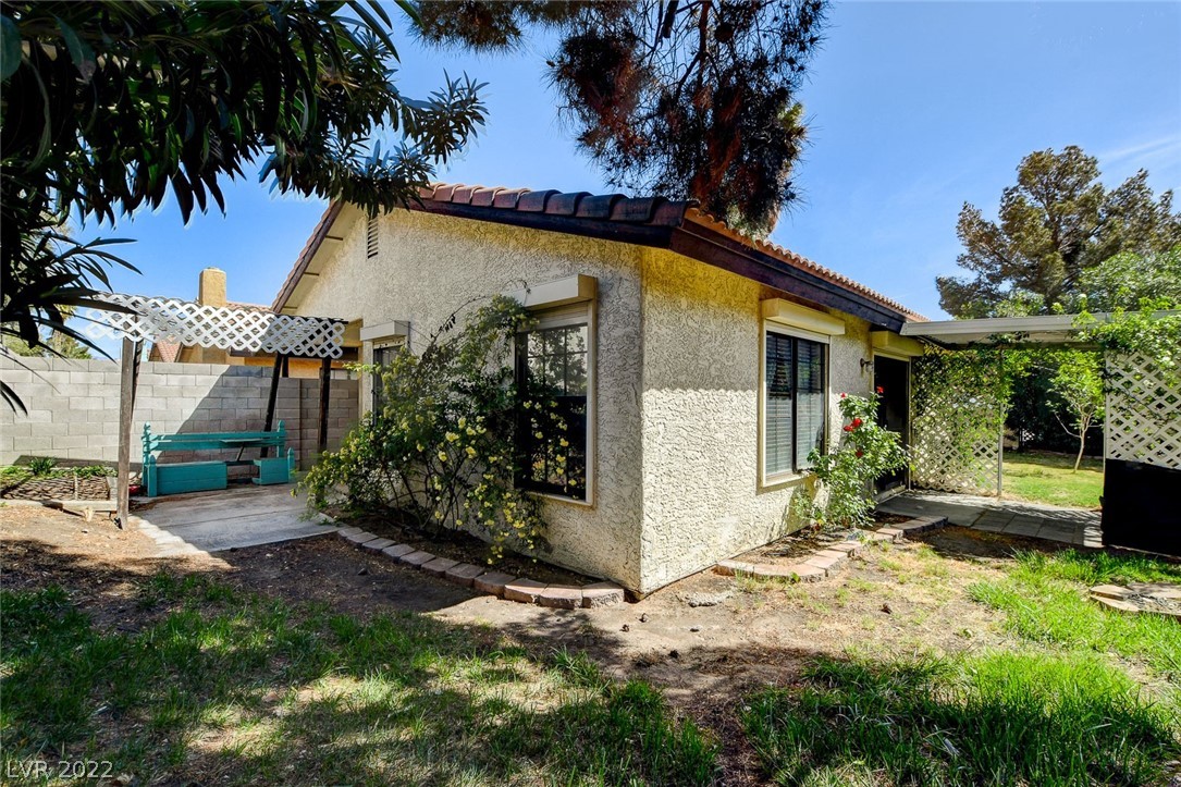 1801 Yellow Rose Street