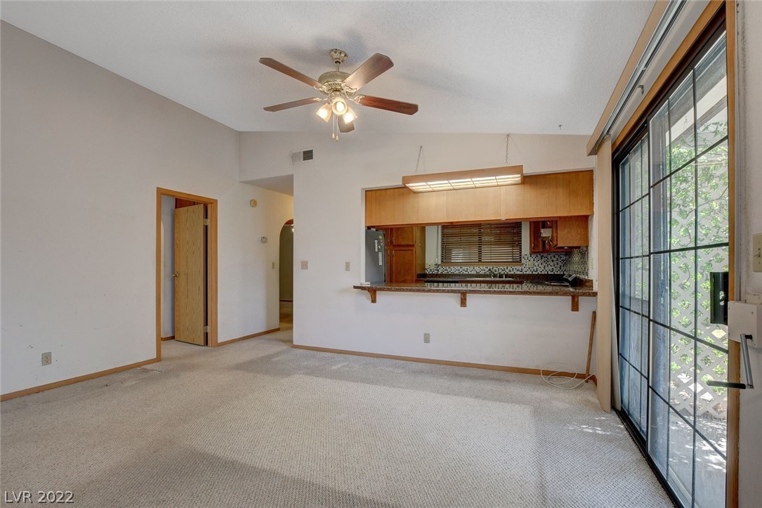 1801 Yellow Rose Street