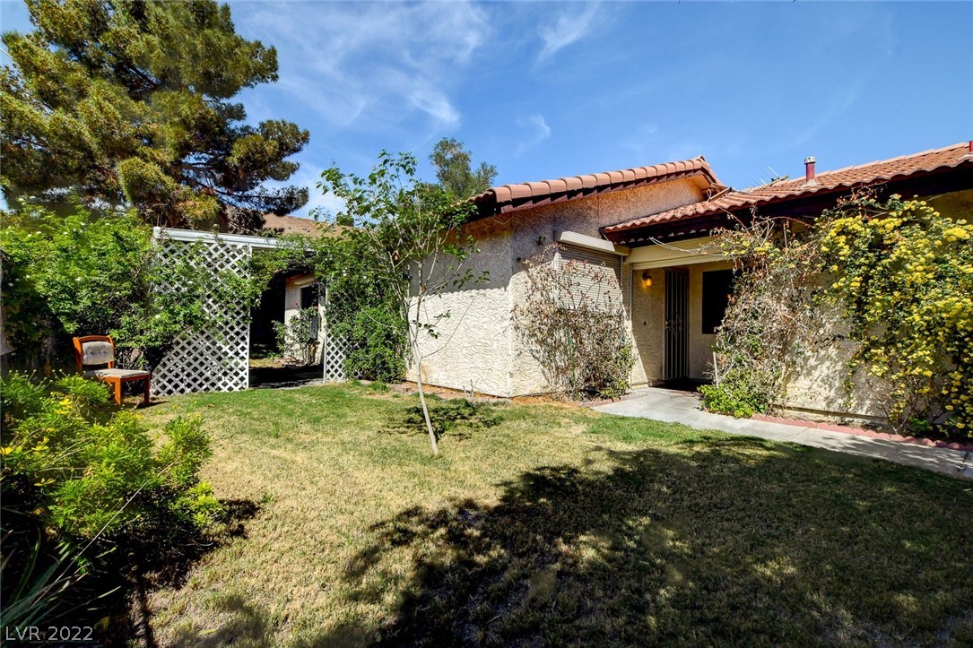 1801 Yellow Rose Street