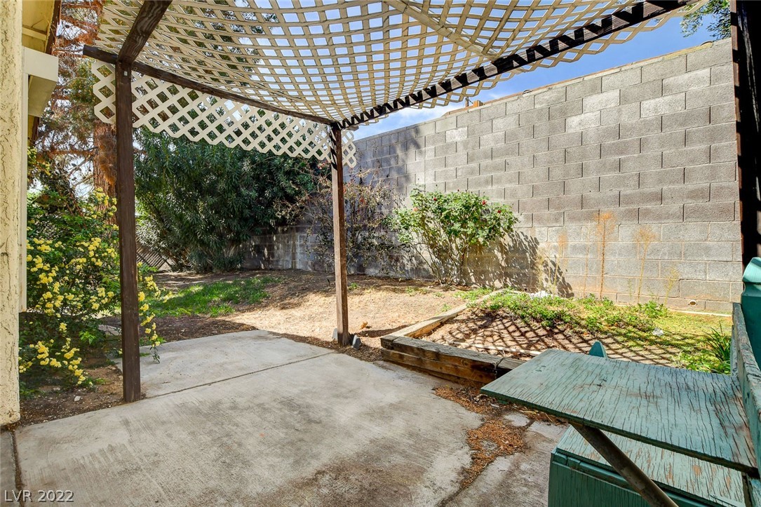 1801 Yellow Rose Street