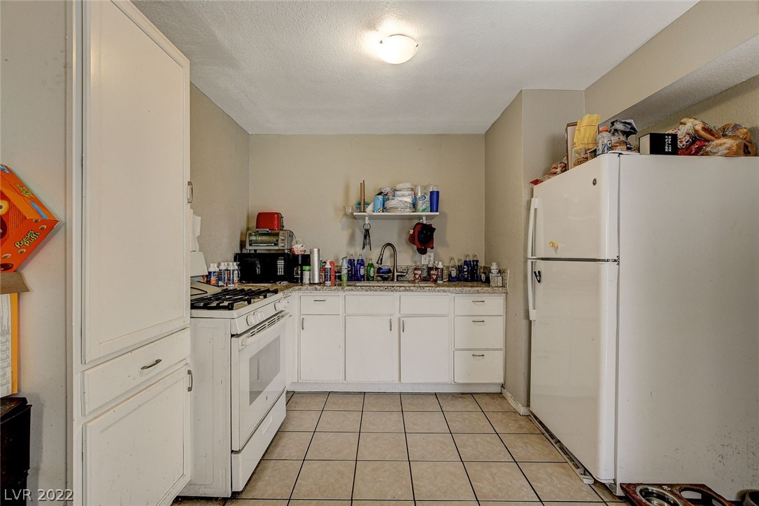 2516 Bulloch Street Unit: G
