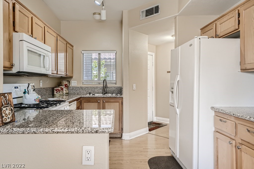 2120 Calville Street Unit: 204