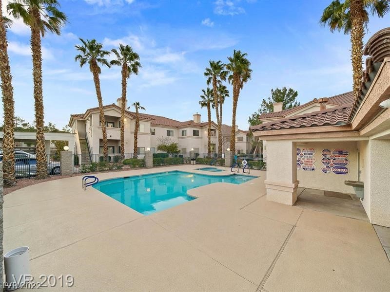 2120 Calville Street Unit: 204