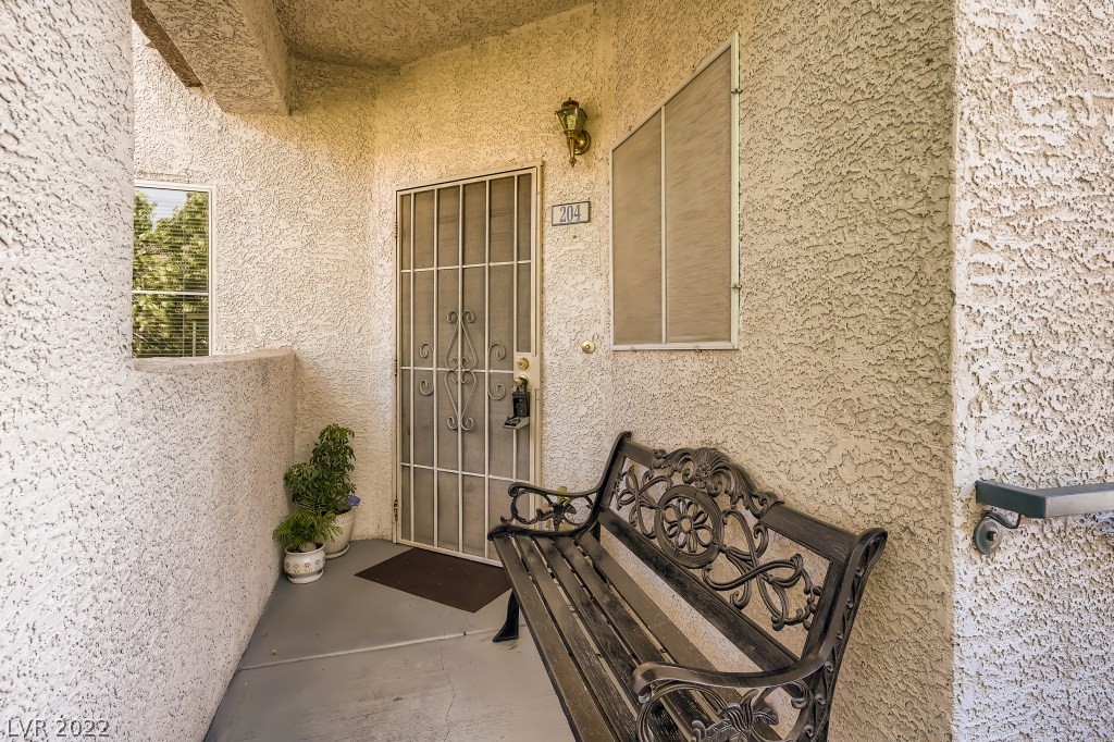 2120 Calville Street Unit: 204