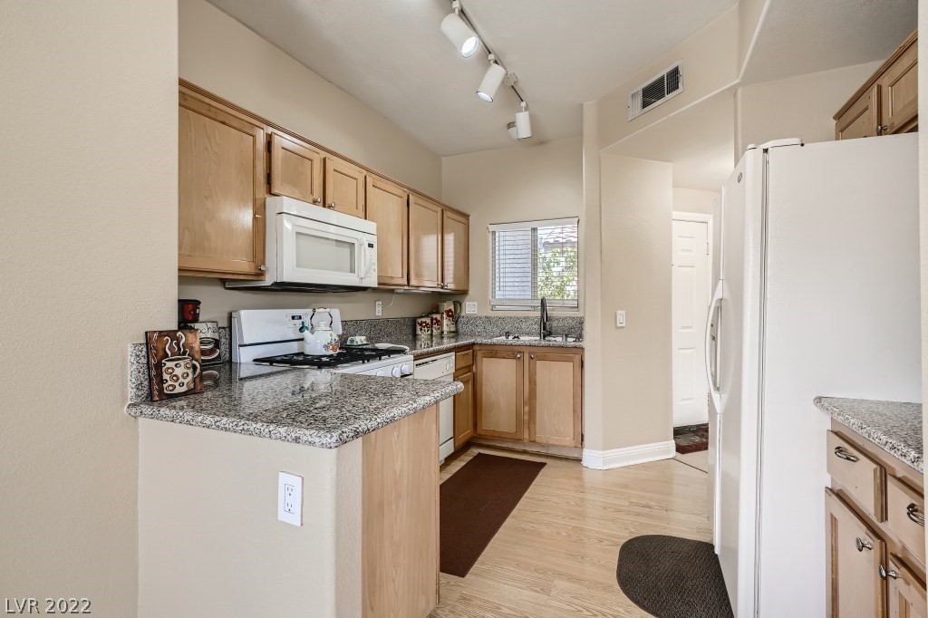 2120 Calville Street Unit: 204
