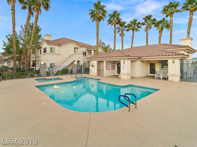2120 Calville Street Unit: 204