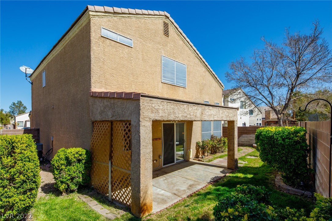 8113 Kempston Court