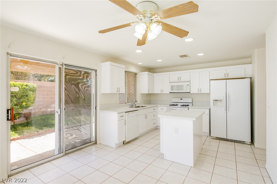 8113 Kempston Court