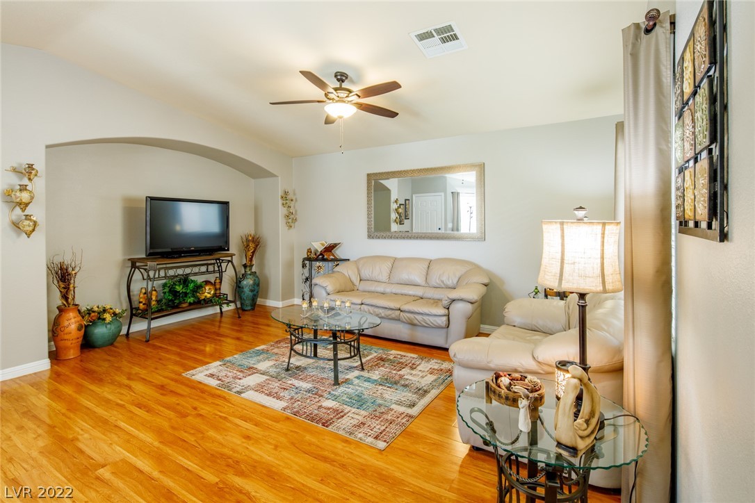 4840 Trenton Manor Court