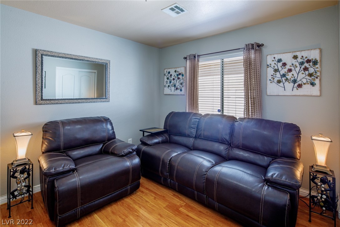 4840 Trenton Manor Court