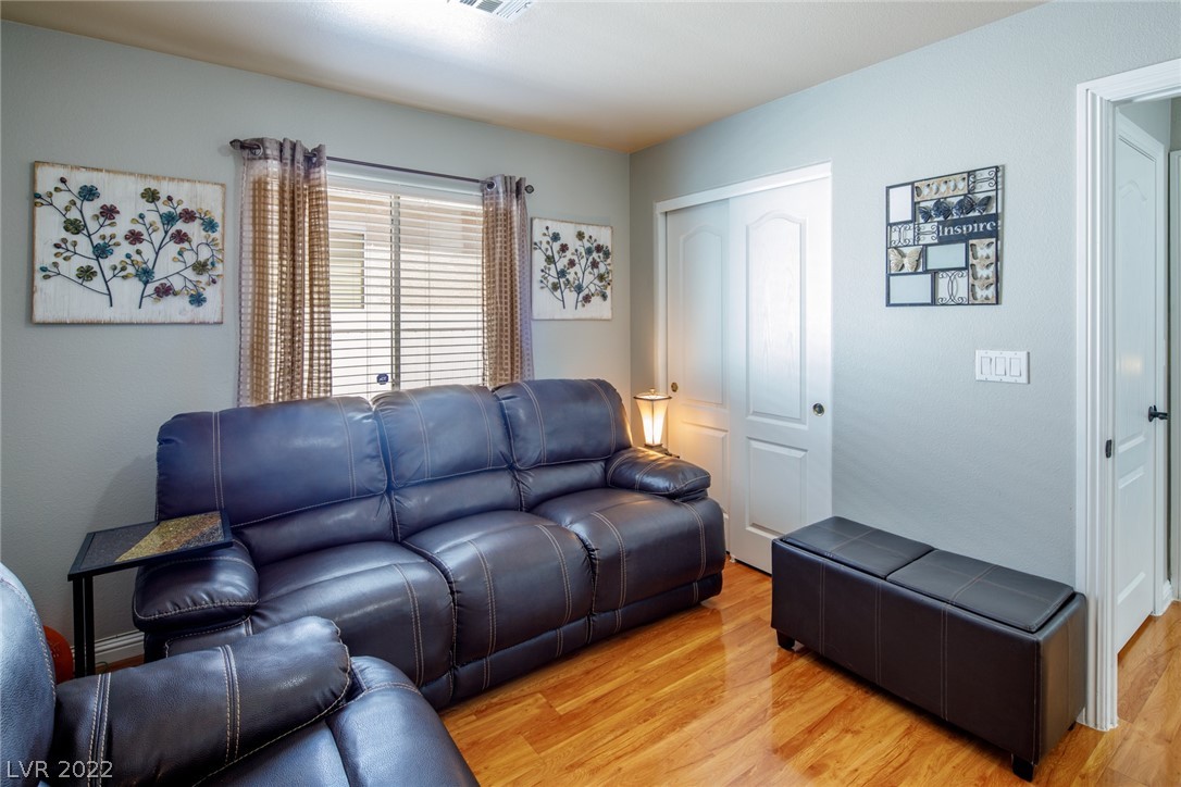 4840 Trenton Manor Court