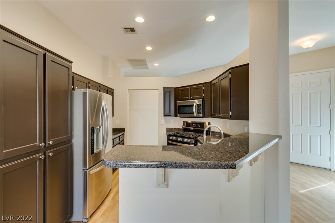 9189 Grey Pebble Court