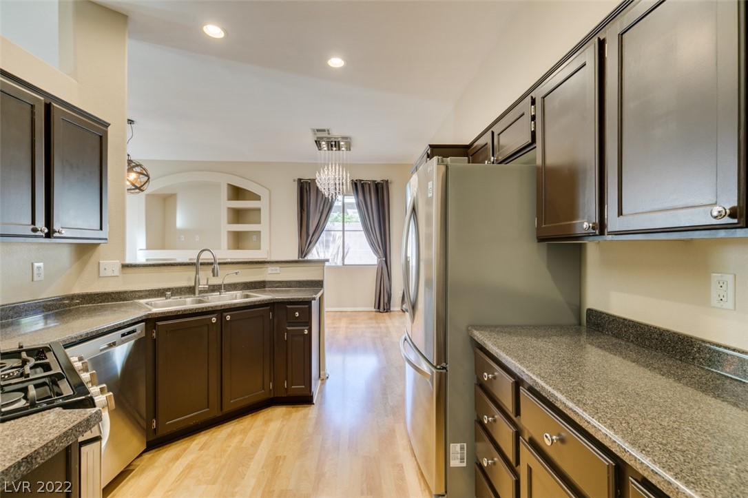 9189 Grey Pebble Court