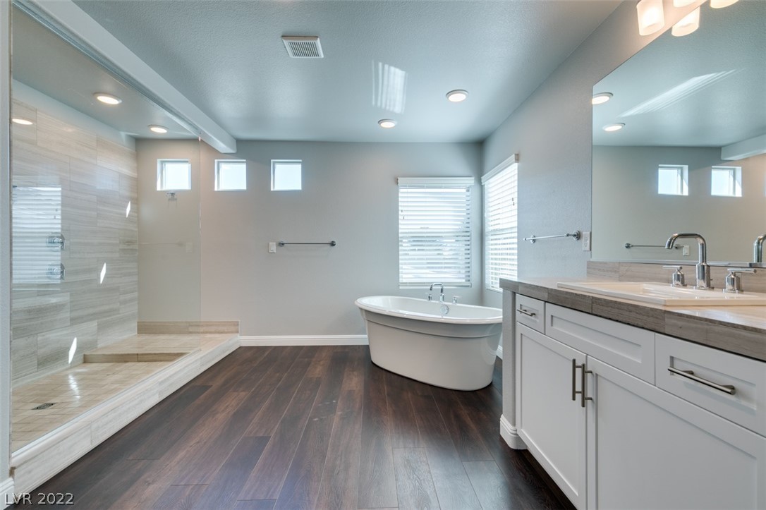 8607 Aptos Creek Court
