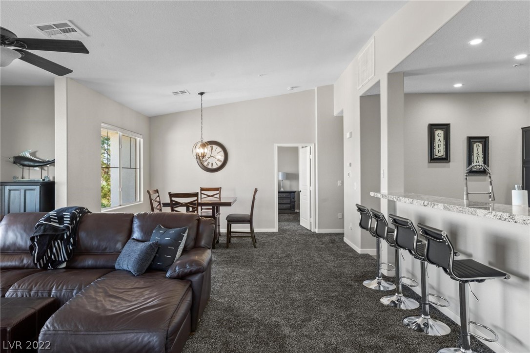 1012 Domnus Lane Unit: 206