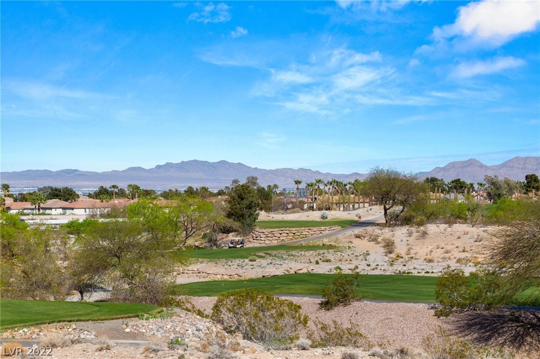 1012 Domnus Lane Unit: 206