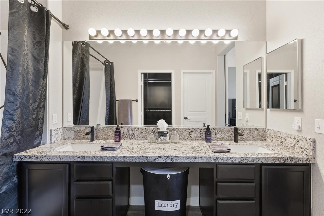 1012 Domnus Lane Unit: 206