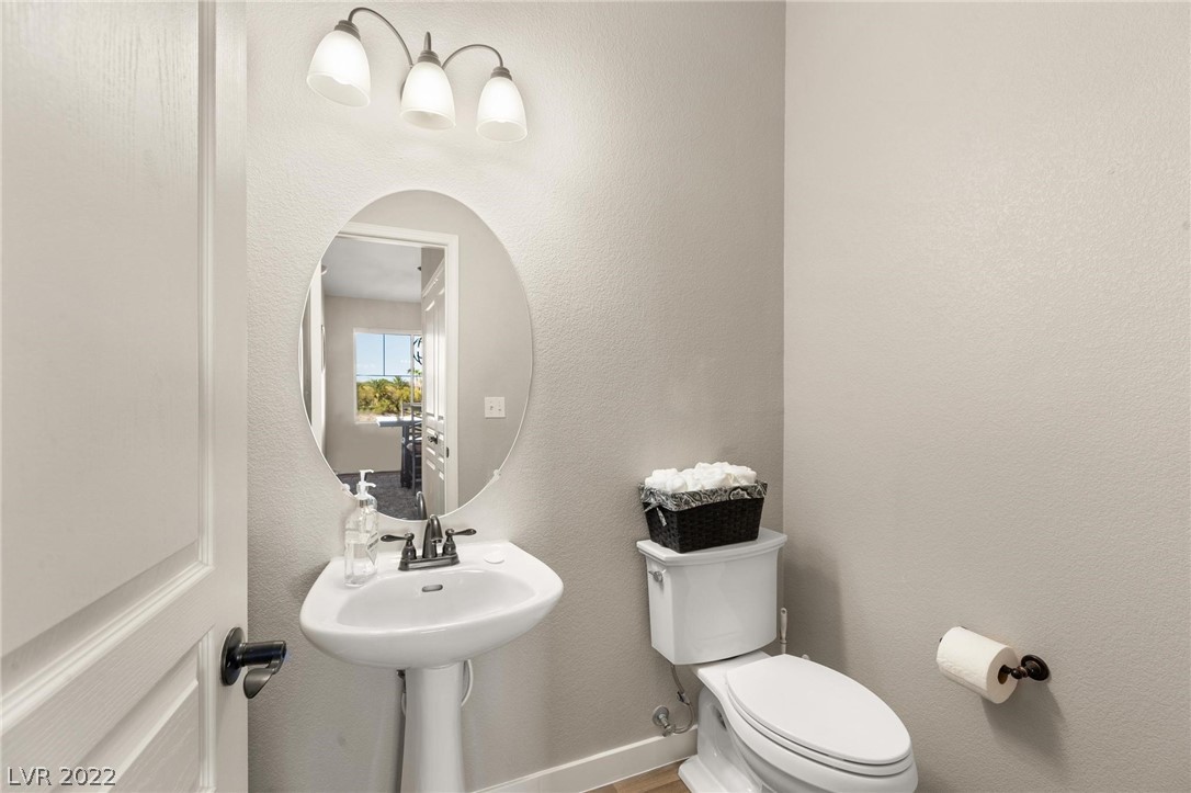 1012 Domnus Lane Unit: 206