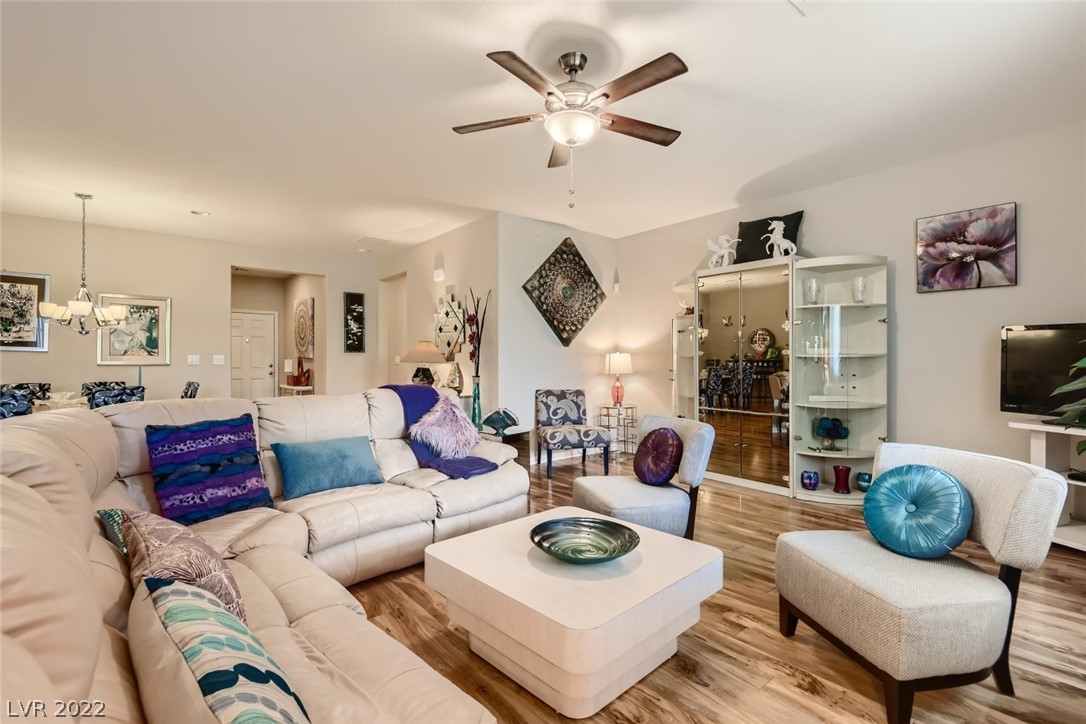 8232 Silver Vine Street