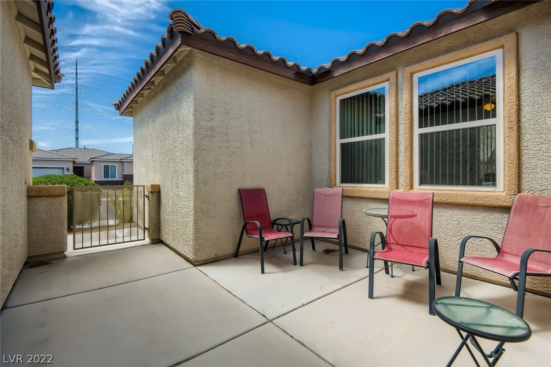 8232 Silver Vine Street