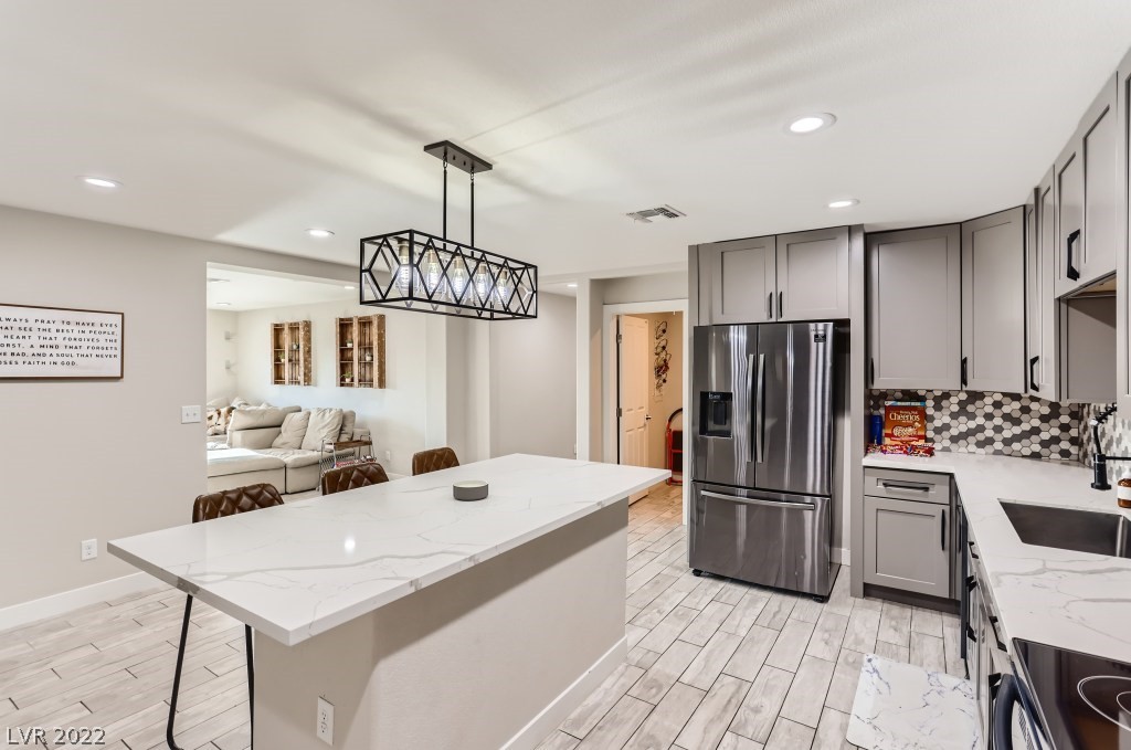 5343 Tamarus Street