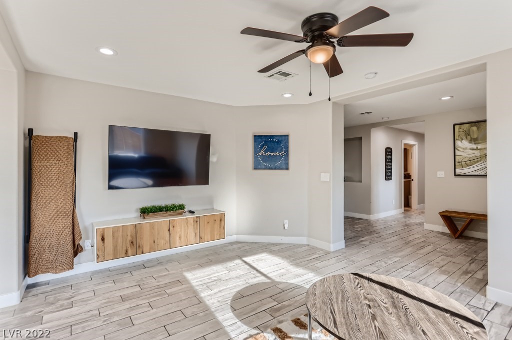 5343 Tamarus Street