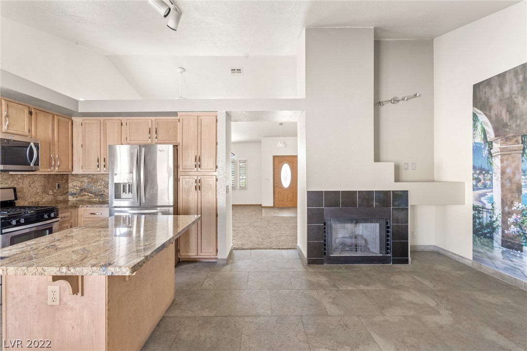 175 Deanna Way