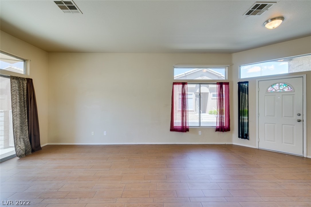 4755 Cozy Cottage Place