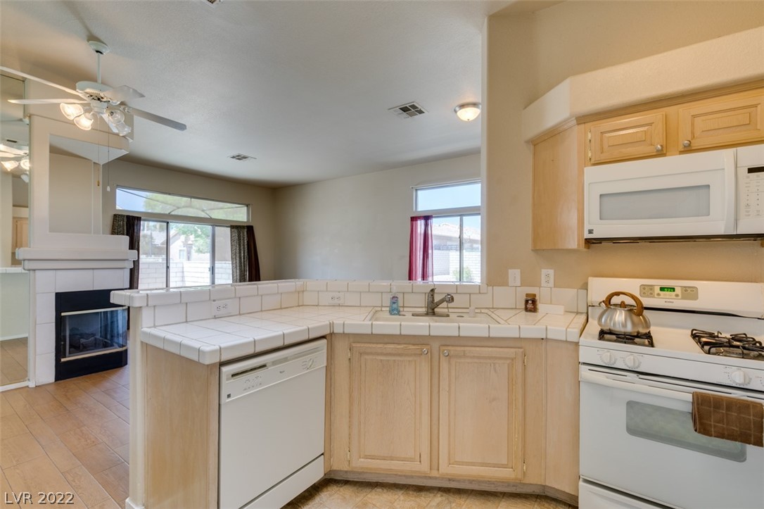 4755 Cozy Cottage Place