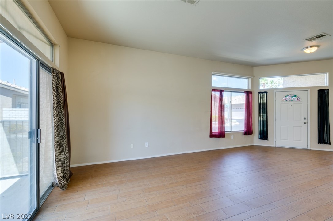 4755 Cozy Cottage Place