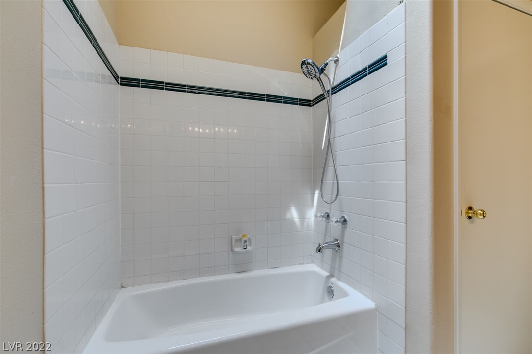 4755 Cozy Cottage Place