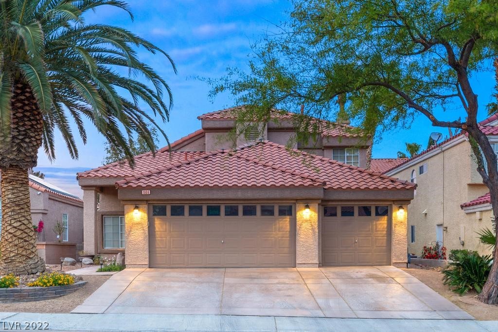 1906 Allen Grove Court